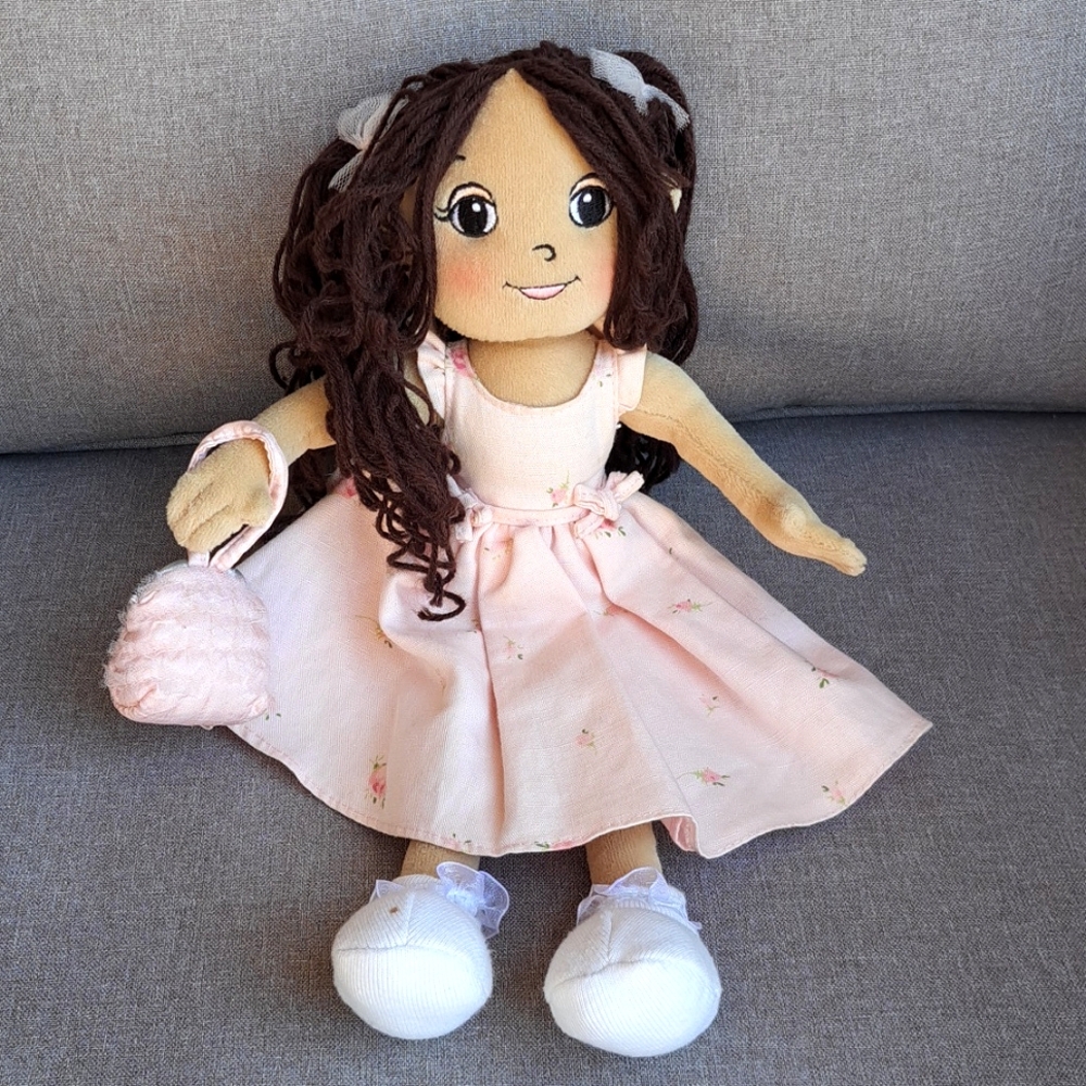 Vintage 2001 Gymboree Dark Skin Girl Doll Tea Party Pink Dress Gymbelle